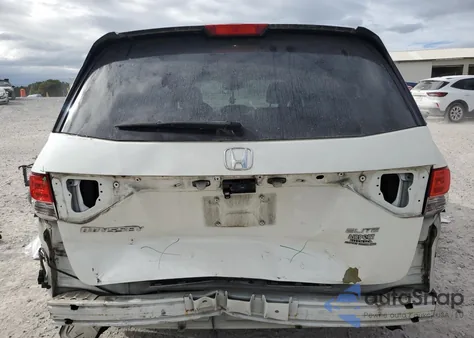 2015 Honda Odyssey Touring from USA, damaged, VIN 5FNRL5H91FB034652